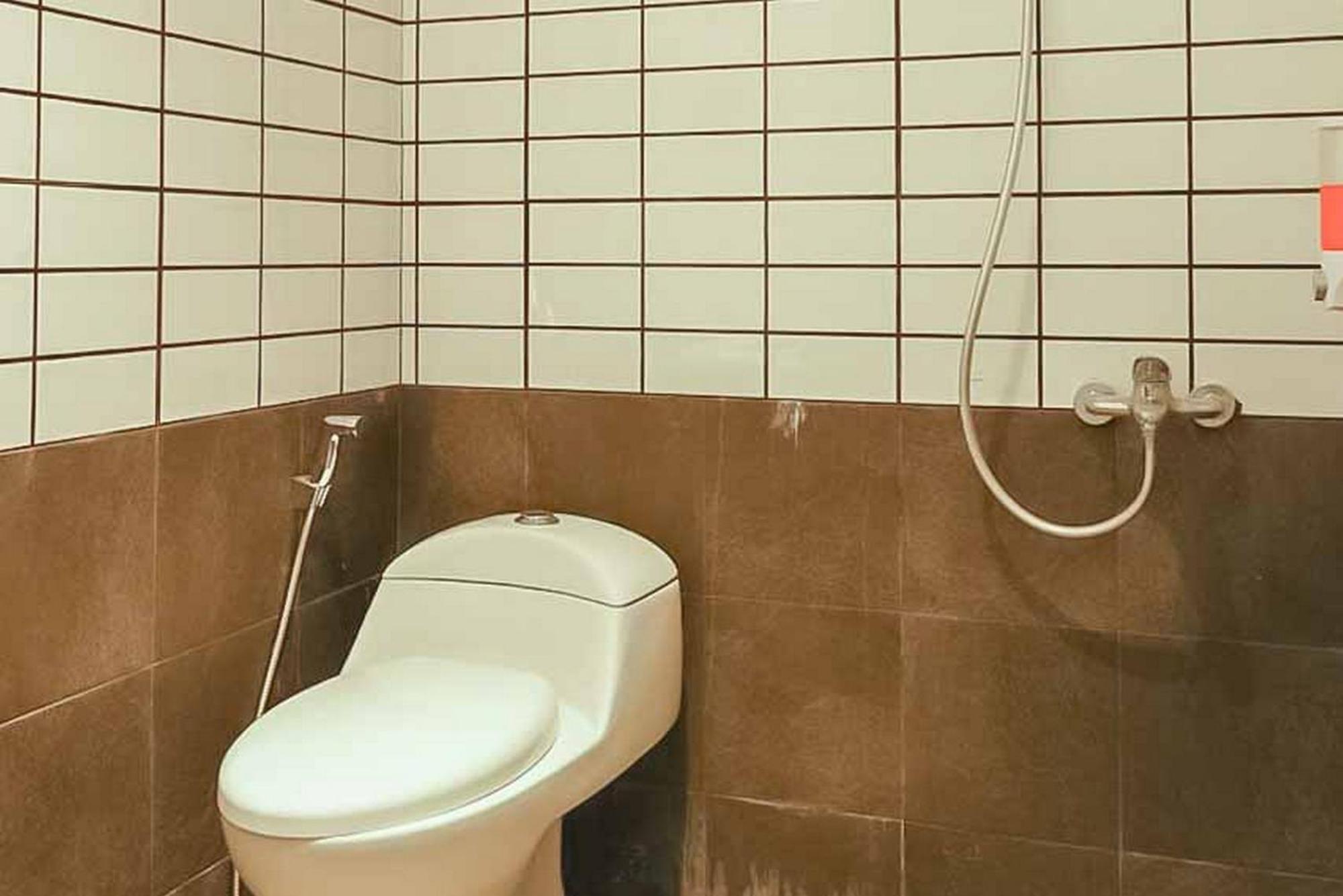 Prime Inn Near Jalan Sekip Mitra Reddoorz 메단 외부 사진